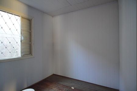 Casa à venda com 200m², 2 quartos e 2 vagasCasa fundo