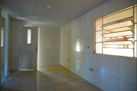 Casa à venda com 200m², 2 quartos e 2 vagasCozinha