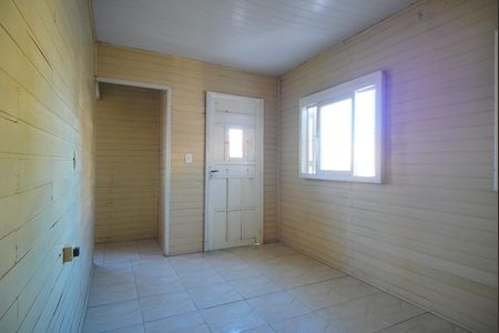 Casa à venda com 200m², 2 quartos e 2 vagasSala
