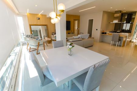 Apartamento à venda com 119m², 3 quartos e 2 vagasVaranda da Sala