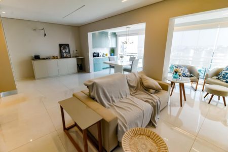 Apartamento à venda com 119m², 3 quartos e 2 vagasSala