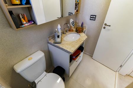 Apartamento à venda com 119m², 3 quartos e 2 vagasBanheiro da Suíte 2