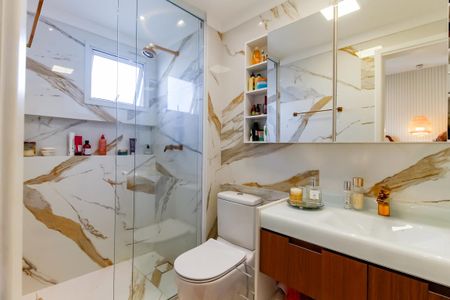 Apartamento à venda com 119m², 3 quartos e 2 vagasBanheiro da Suíte 3