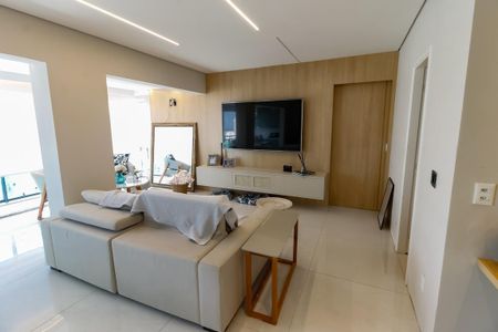Apartamento à venda com 119m², 3 quartos e 2 vagasSala