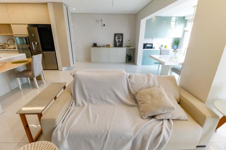 Apartamento à venda com 119m², 3 quartos e 2 vagasSala