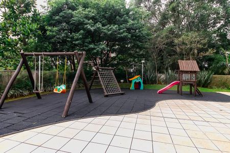 Apartamento à venda com 119m², 3 quartos e 2 vagasÁrea comum - Playground