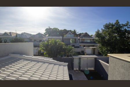 Casa de condomínio para alugar com 235m², 4 quartos e 2 vagasVista da Sacada da Suíte 2