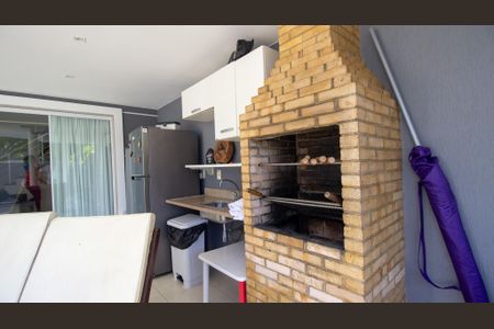 Casa de condomínio para alugar com 235m², 4 quartos e 2 vagasÁrea Gourmet