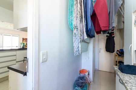 Apartamento à venda com 92m², 3 quartos e 2 vagas Apartamento à venda com 92m², 3 quartos e 2 vagasLavanderia