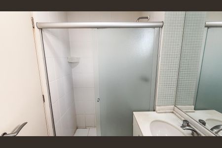 Apartamento à venda com 92m², 3 quartos e 2 vagasBanheiro Social