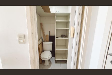 Apartamento à venda com 92m², 3 quartos e 2 vagasBanheiro de serviço