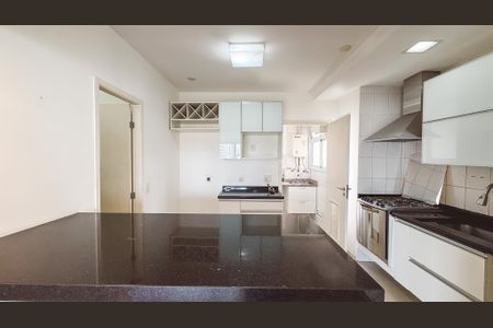 Apartamento à venda com 92m², 3 quartos e 2 vagasCozinha
