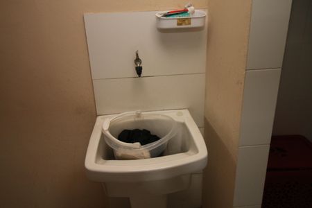 Casa à venda com 90m², 2 quartos e sem vagaÁrea de Serviço