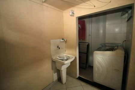 Casa à venda com 90m², 2 quartos e sem vagaÁrea de Serviço