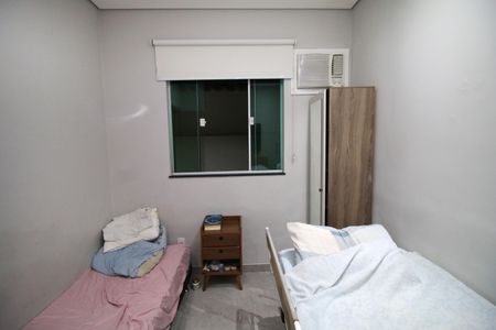 Casa à venda com 90m², 2 quartos e sem vagaQuarto 2