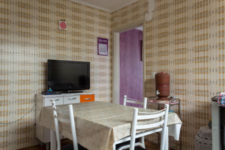 Casa à venda com 200m², 5 quartos e 2 vagas Casa à venda com 200m², 5 quartos e 2 vagasCozinha