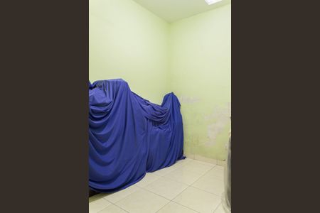 Casa à venda com 200m², 5 quartos e 2 vagas Casa à venda com 200m², 5 quartos e 2 vagasQuarto 2 ( Casa 2)