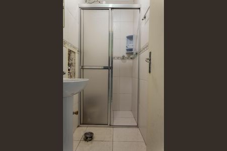 Casa à venda com 200m², 5 quartos e 2 vagas Casa à venda com 200m², 5 quartos e 2 vagasBanheiro ( Casa 2)