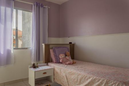 Casa à venda com 200m², 5 quartos e 2 vagas Casa à venda com 200m², 5 quartos e 2 vagasQuarto 2