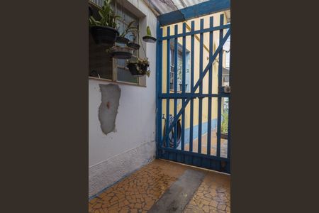 Casa à venda com 200m², 5 quartos e 2 vagas Casa à venda com 200m², 5 quartos e 2 vagasÁrea de Serviço