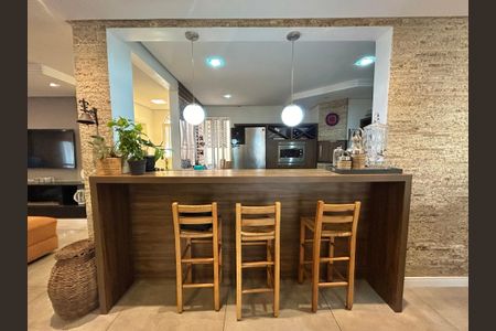 Casa à venda com 253m², 3 quartos e 2 vagasCozinha