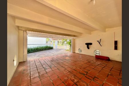 Casa à venda com 253m², 3 quartos e 2 vagasgaragem