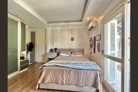 Casa à venda com 253m², 3 quartos e 2 vagasQuarto 2