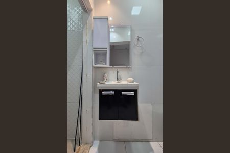 Casa para alugar com 130m², 2 quartos e 2 vagasBanheiro de Serviço