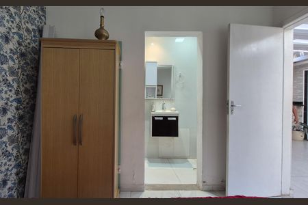 Casa para alugar com 130m², 2 quartos e 2 vagasQuarto de Serviço