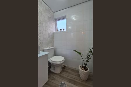 Casa para alugar com 130m², 2 quartos e 2 vagasLavabo