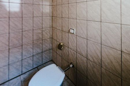 Casa para alugar com 50m², 1 quarto e sem vaga Casa para alugar com 50m², 1 quarto e sem vagaBanheiro