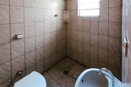 Casa para alugar com 50m², 1 quarto e sem vaga Casa para alugar com 50m², 1 quarto e sem vagaBanheiro
