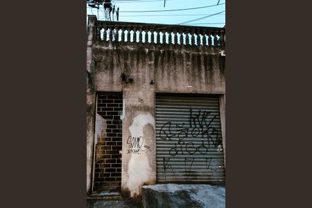 Casa para alugar com 50m², 1 quarto e sem vaga Casa para alugar com 50m², 1 quarto e sem vagaFachada