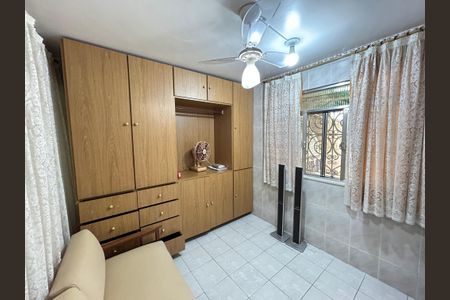 Casa à venda com 350m², 4 quartos e 5 vagasQuarto de Serviço