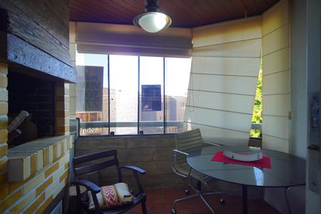 Apartamento à venda com 88m², 2 quartos e 1 vagaSacada