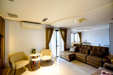 Apartamento à venda com 244m², 3 quartos e 3 vagasCobertura