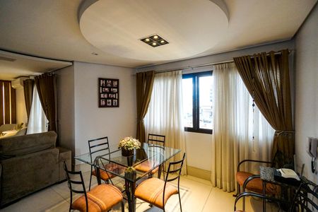 Apartamento à venda com 244m², 3 quartos e 3 vagasCobertura