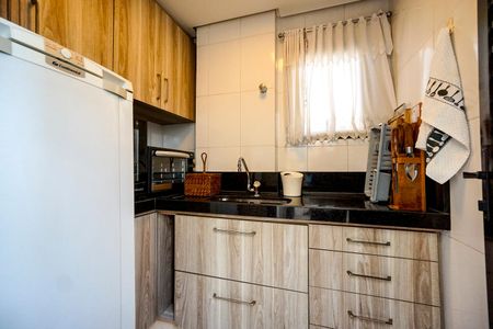 Apartamento à venda com 244m², 3 quartos e 3 vagasTerraço - Cozinha