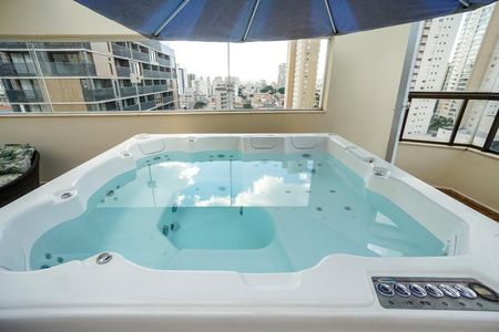 Apartamento à venda com 244m², 3 quartos e 3 vagasTerraço