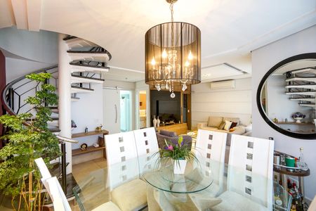 Apartamento à venda com 244m², 3 quartos e 3 vagasSala