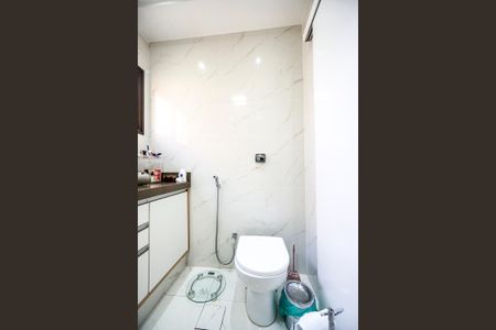 Apartamento à venda com 244m², 3 quartos e 3 vagasBanheiro da suíte