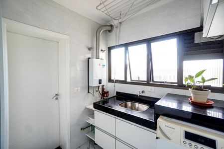 Apartamento à venda com 244m², 3 quartos e 3 vagasÁrea de serviço