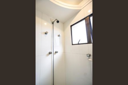 Apartamento à venda com 244m², 3 quartos e 3 vagasBanheiro social