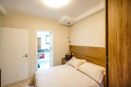 Apartamento à venda com 244m², 3 quartos e 3 vagasSuíte