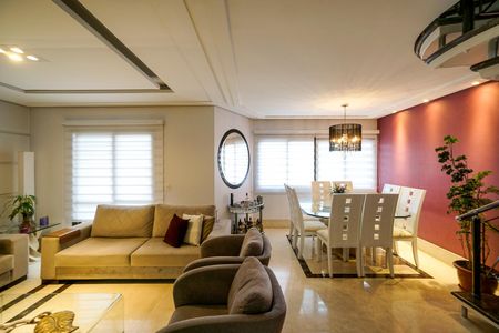 Apartamento à venda com 244m², 3 quartos e 3 vagasSala