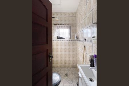 Casa à venda com 160m², 3 quartos e 1 vagaBanheiro - Casa 2 