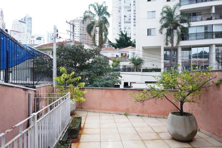 Casa à venda com 200m², 4 quartos e 2 vagasQuintal