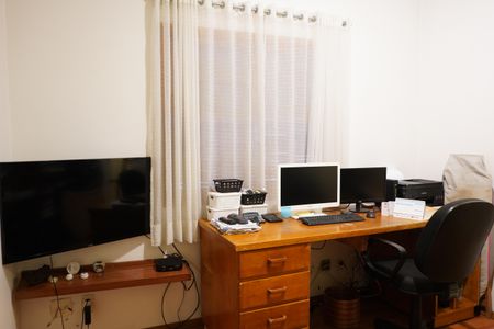 Casa à venda com 200m², 4 quartos e 2 vagasSuíte 3