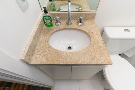 Apartamento à venda com 59m², 2 quartos e 1 vagaBanheiro 2