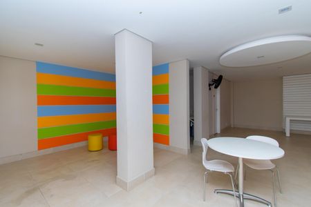 Apartamento à venda com 59m², 2 quartos e 1 vagaÁrea comum - Salão de festas